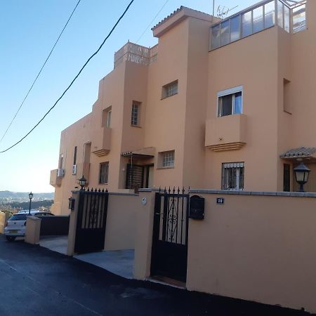 Cozy Apartment In Fuengirola Hills المظهر الخارجي الصورة